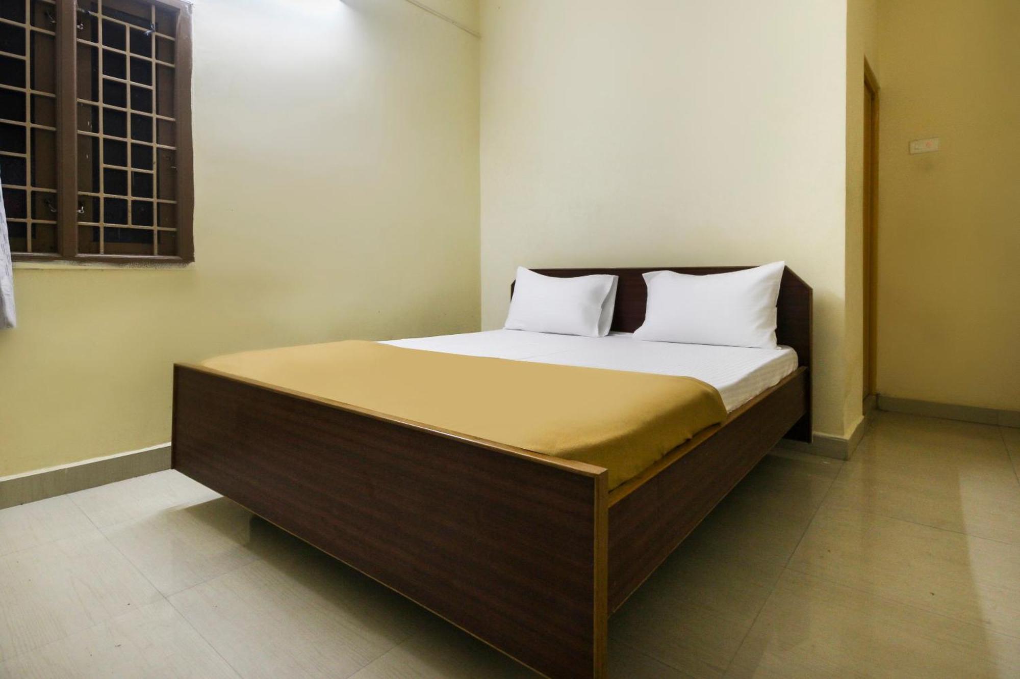 Spot On Jayalakshmi Residency Non Ac Hotel Kovilpatti Bagian luar foto