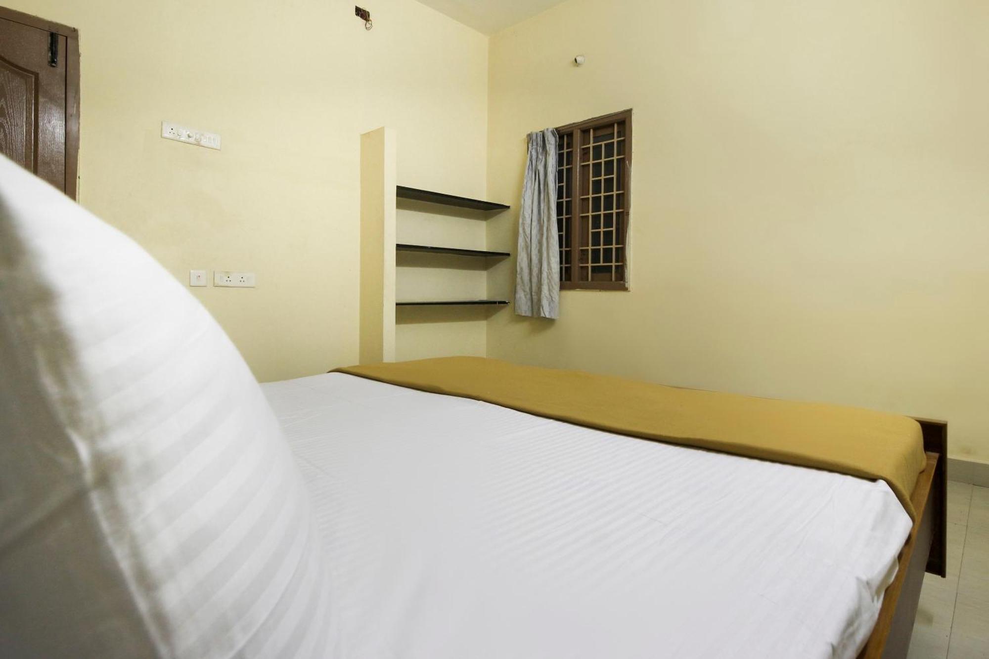 Spot On Jayalakshmi Residency Non Ac Hotel Kovilpatti Bagian luar foto